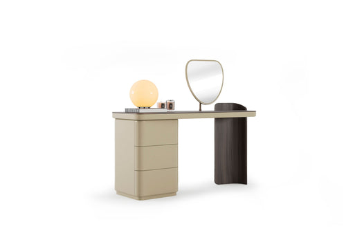 Aura Dresser