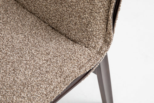 Mezza Chair