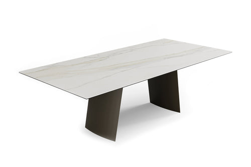Quartz Table