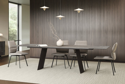 Quartz Table
